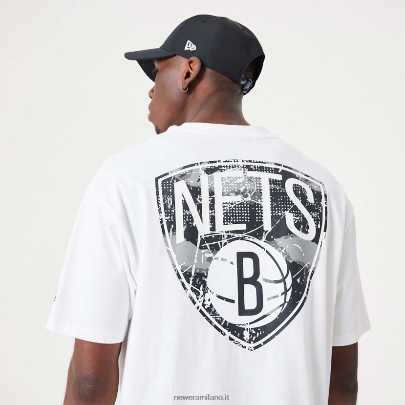 New Era Z282J23053 t-shirt bianca oversize con logo squadra brooklyn nets nba infill
